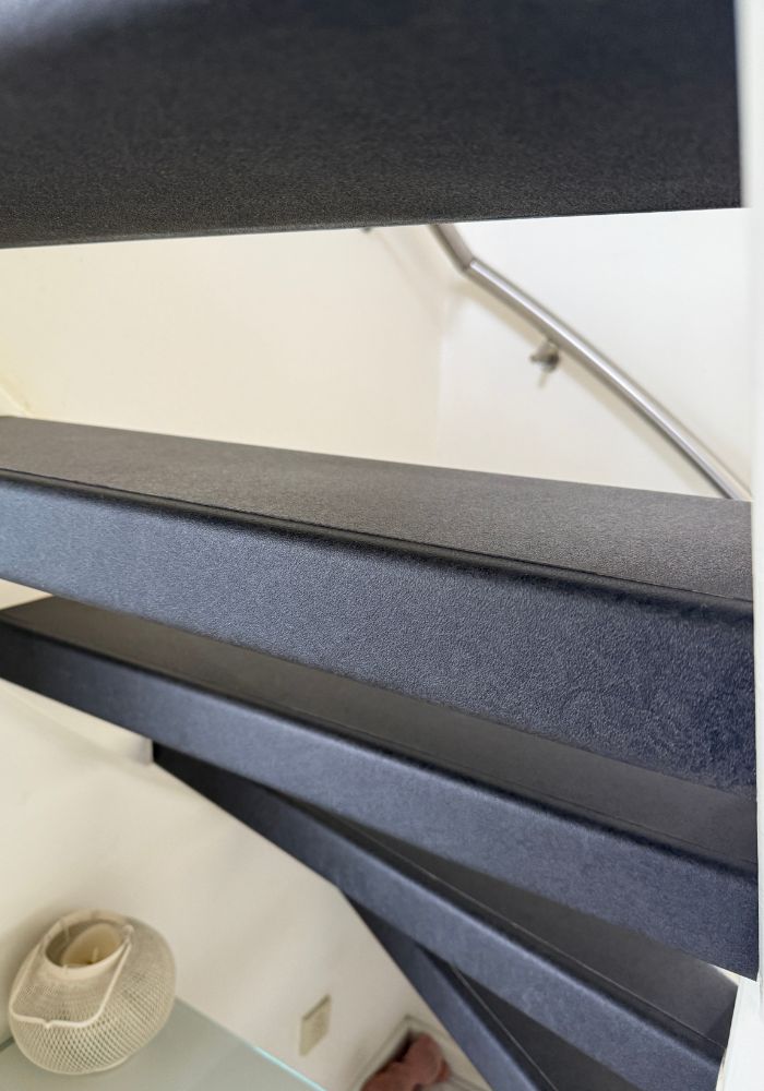 Betonlook trappen Black