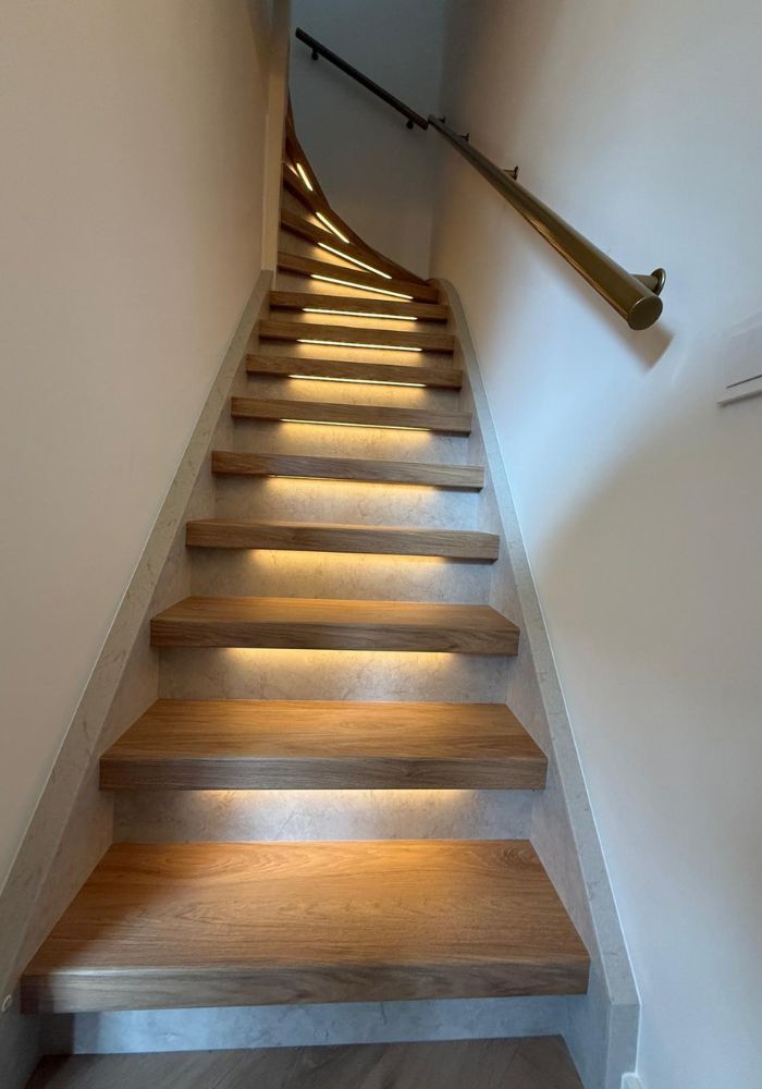 Betonlook trappen Baltic grijs marmer