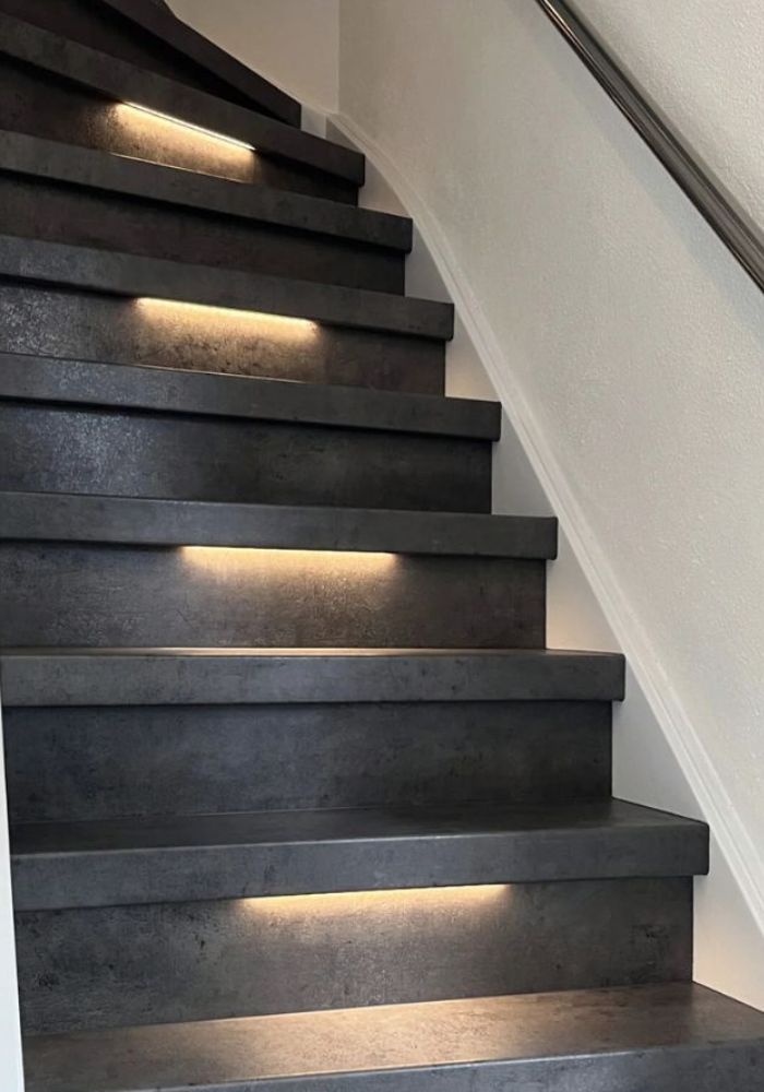 Betonlook trappen Donker leisteen