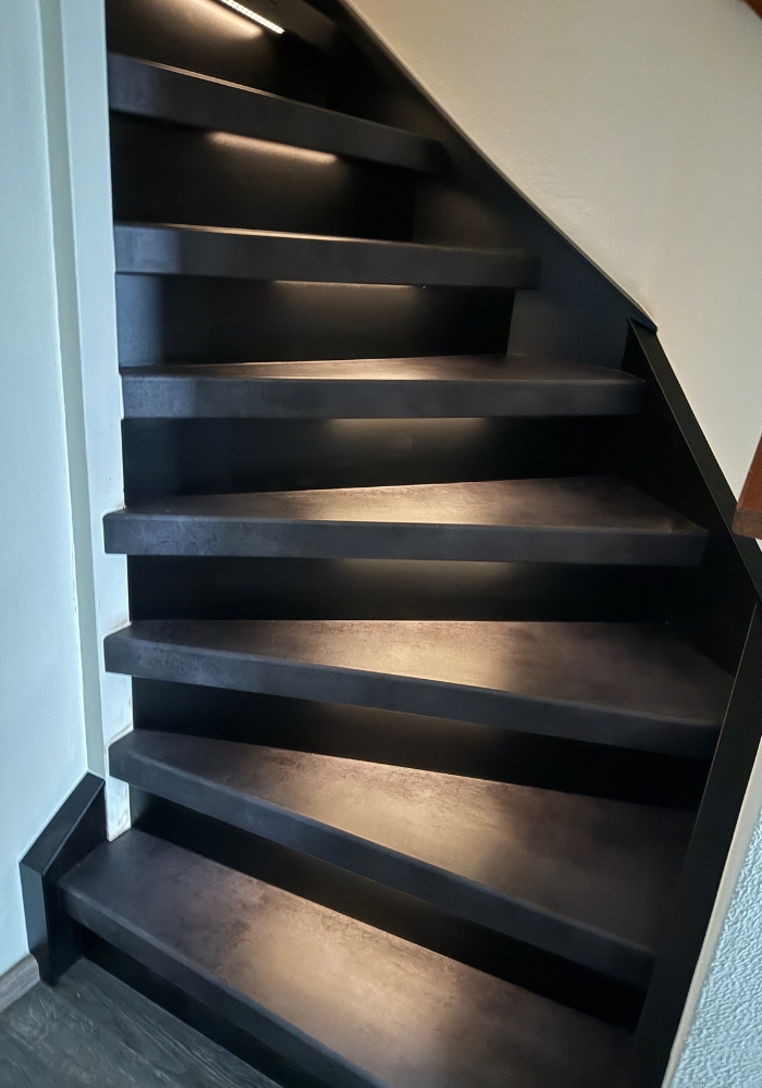 Betonlook traprenovatie