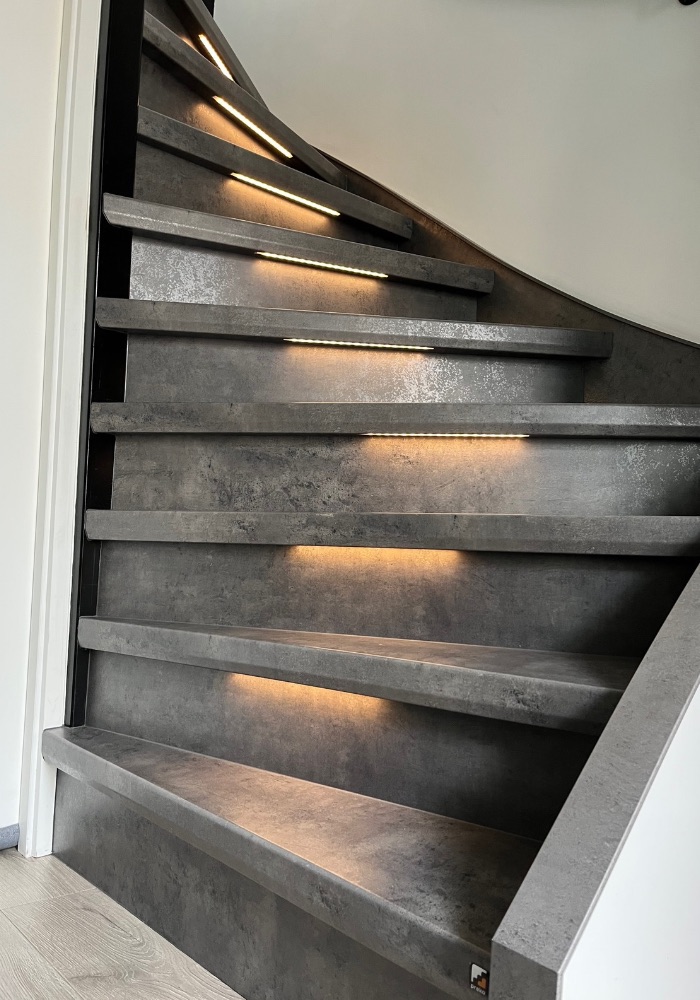 Betonlook trappen Basalt donker PRO