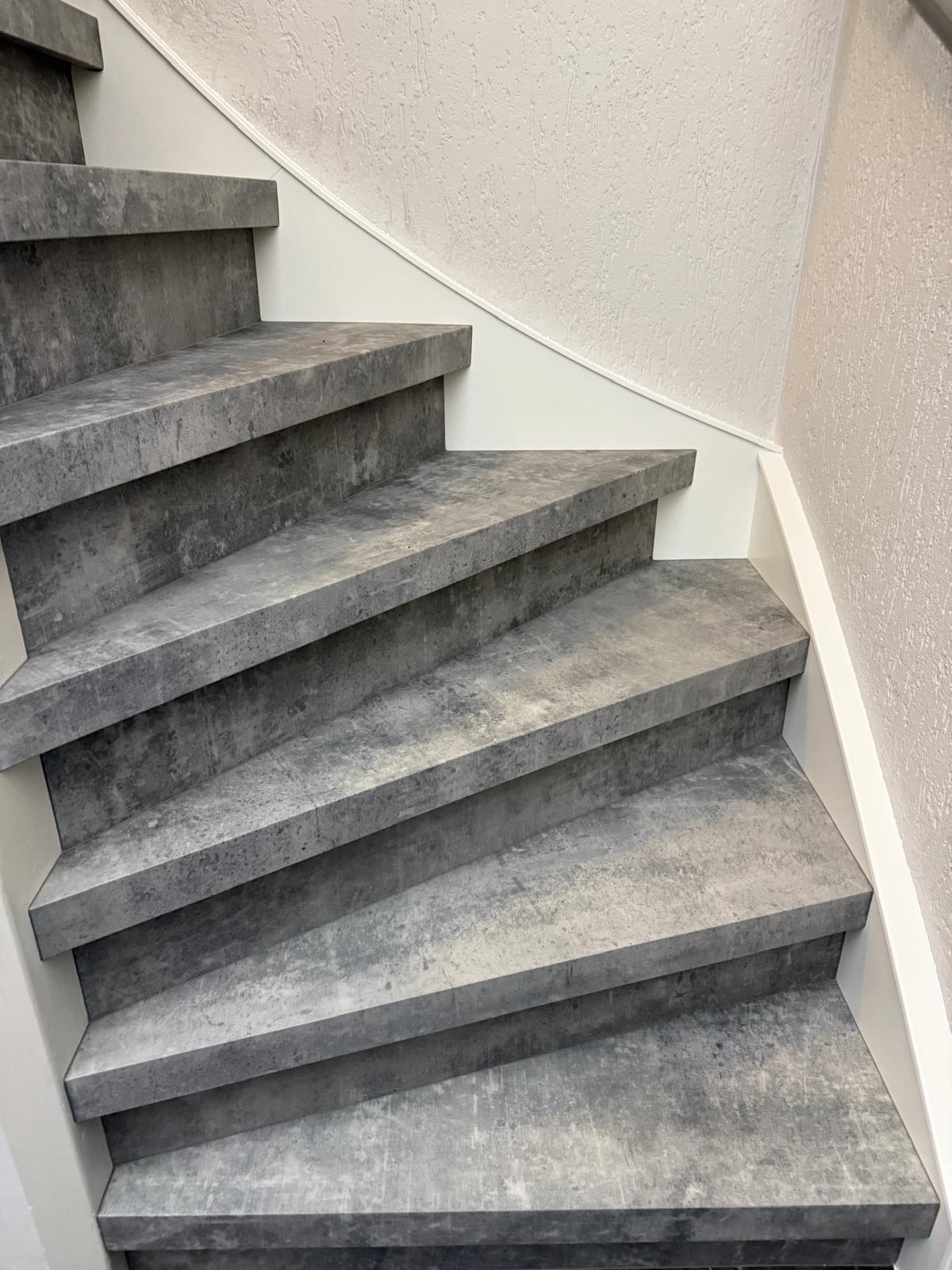 Betonlook trappen Patina grey